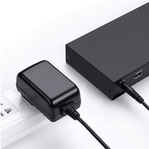 Хаб HDMI 1.4 UHD 4K/30Hz 3D, HDCP,1080P 1*8 Чорний (40203) MB-92292 фото